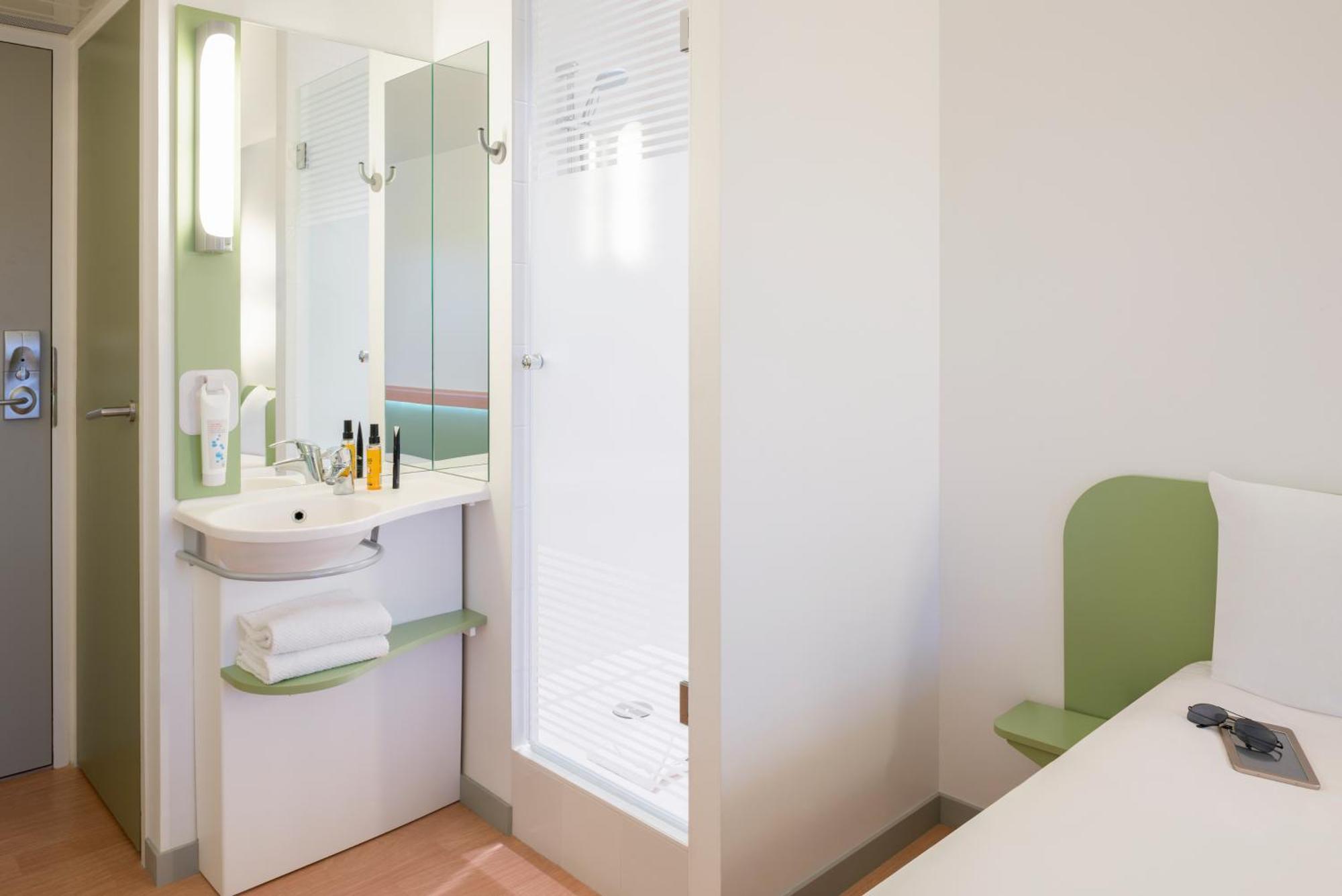 Ibis Budget Aachen City Eksteriør billede